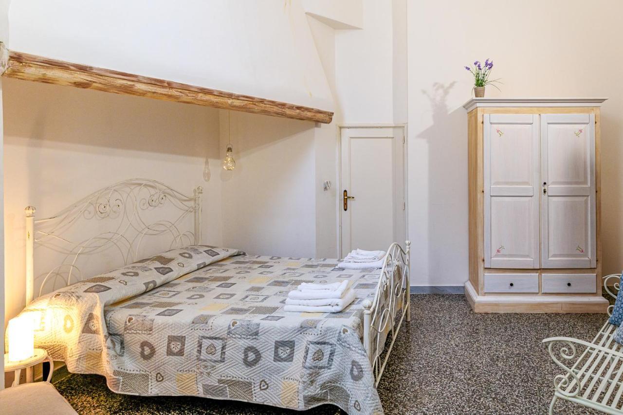 B&B Gallipoli Vecchia Bagian luar foto